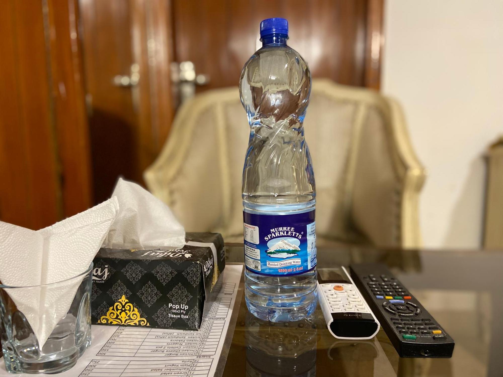 E Lodge Islamabad Bagian luar foto